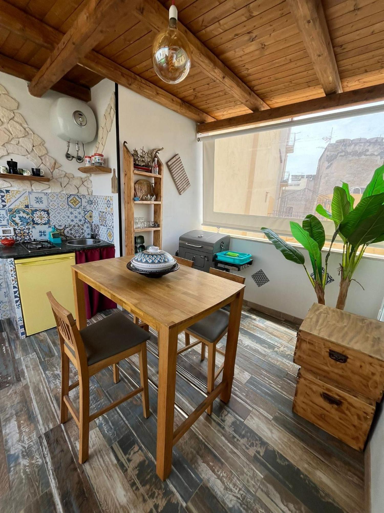 Casa Di Dalila Trapani Exterior foto